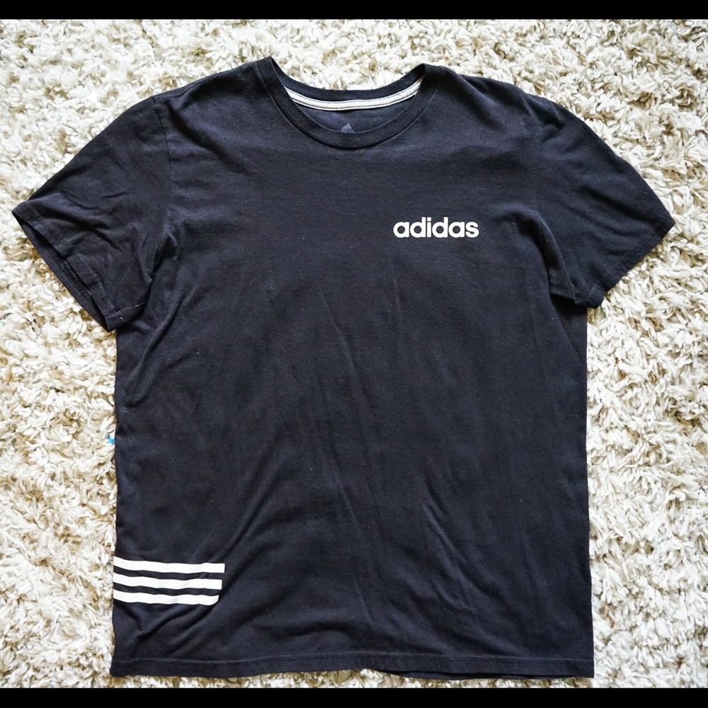 Men’s Adidas tee